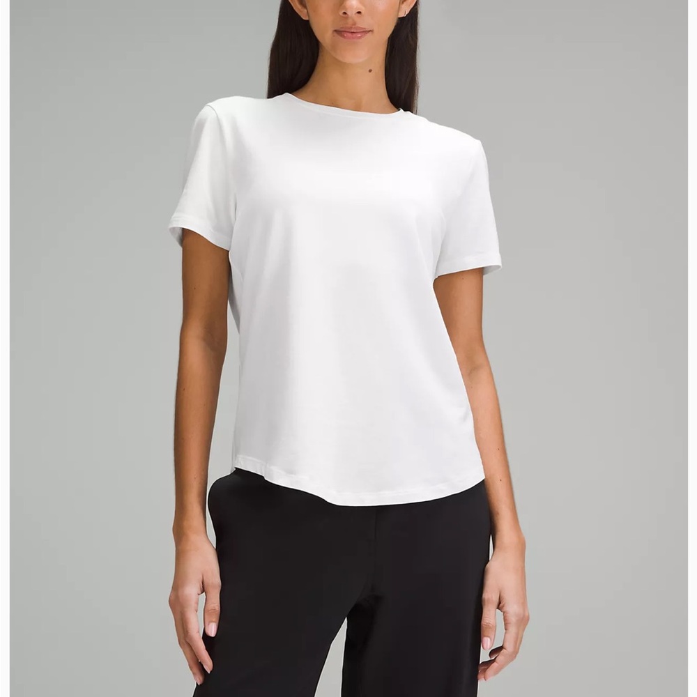 lululemon athletica White Short Sleeve Tee